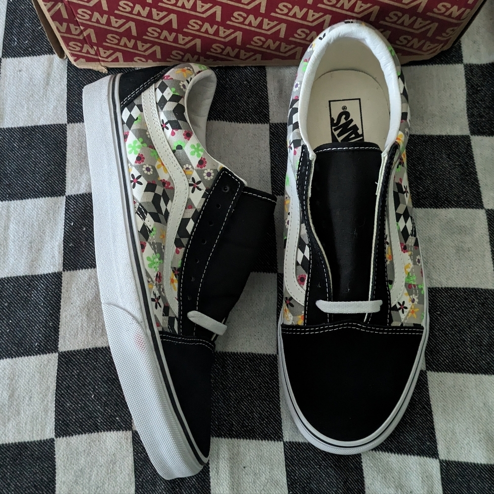 Vans Old Skool Classic Men 11.5 Checker Cube Geo Floral Black and White 2020